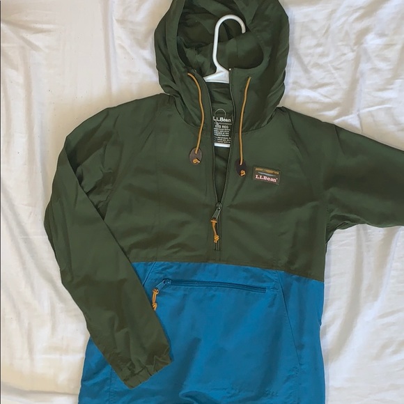 L.L. Bean Jackets & Blazers - Hooded LL Bean Anorak Jacket